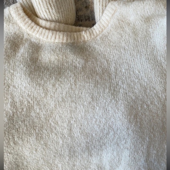 Cream Ruffle Sweater - Picture 4 of 6
